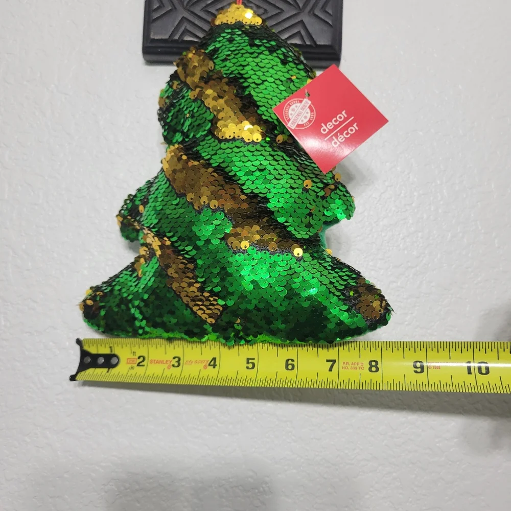 Sparkly Christmas Tree Flip Sequins Pillow, reversible green & gold  NEW